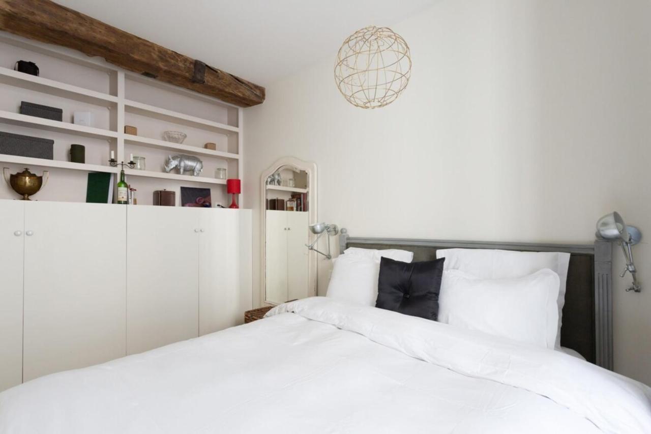 Charming Appartment In Le Marais Paris Exterior foto